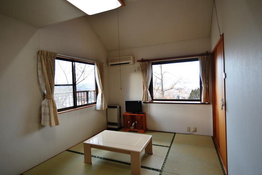 Kamihuusen Hotel Kidzsimadaira Szoba fotó